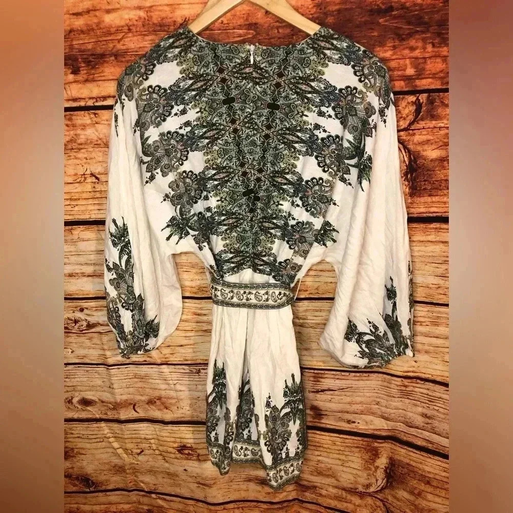 NWOT Venus White Multi Paisley Linen Blend Blouson Slv Romper - Picture 15 of 16